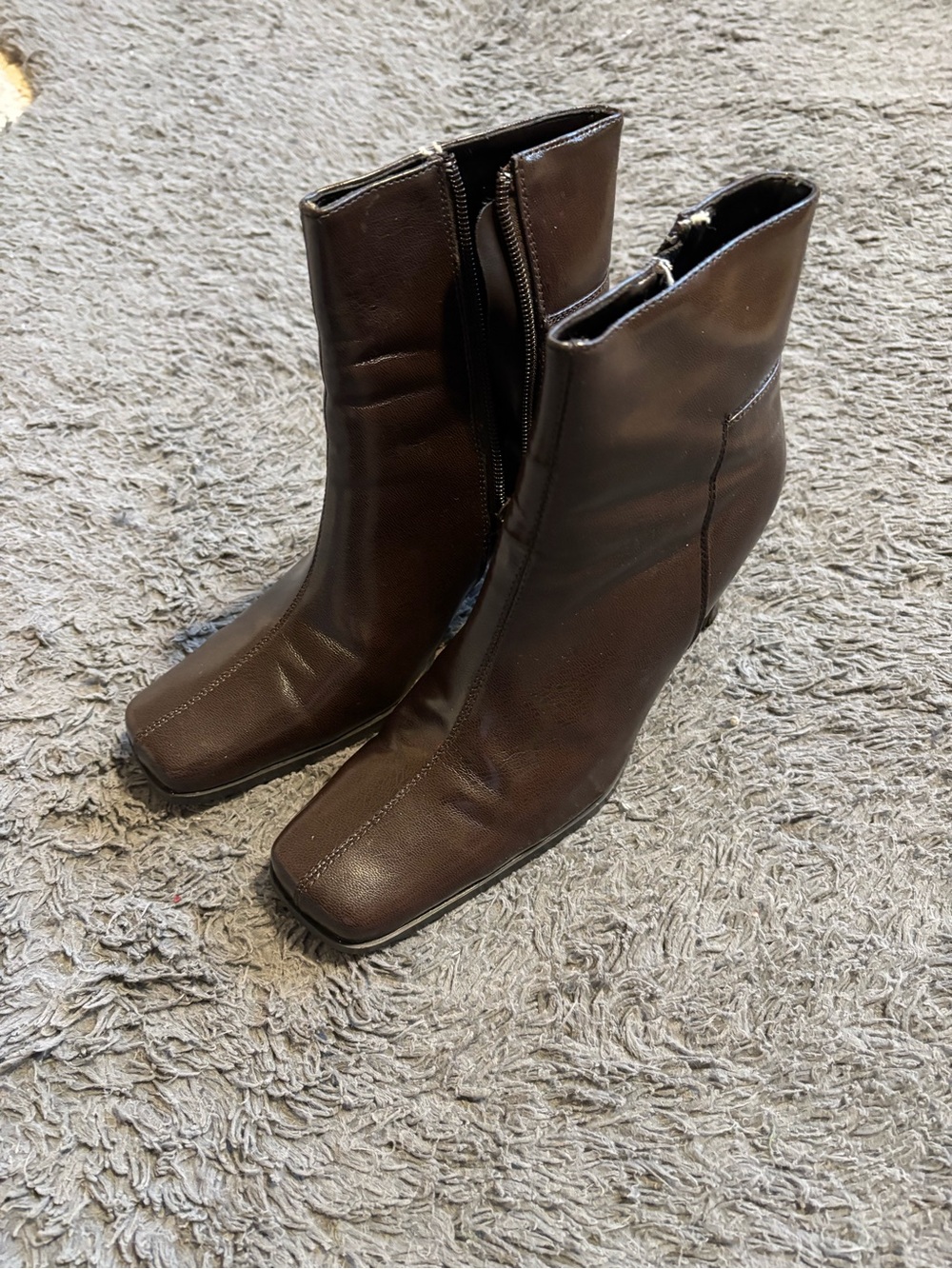 Jolie Victoria Women's Brown Square-Toe Ankle Boots